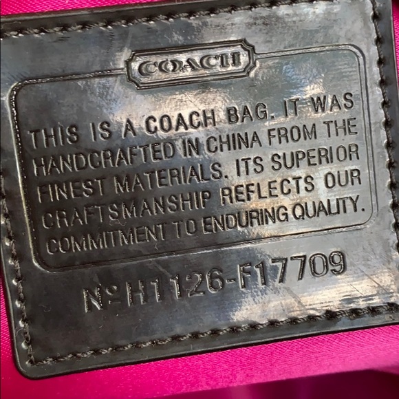 Authentic coach handbag - Picture 14 of 16